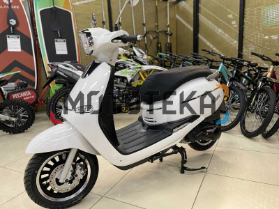 Скутер Minsk (Минск) Vesna 125 WHITE M1NSK с ПТС