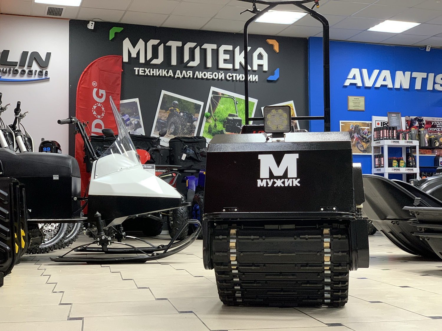 Мотобуксировщик Мужик LUXE М500 1450. 15 л.с.. катковая
