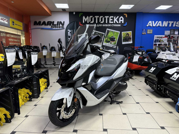 Максискутер SYM (Сим) CRUiSYM a 300 белый с ПТС | Мототека